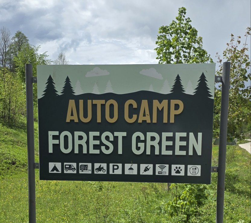 Auto Camp Forest Green — tabla