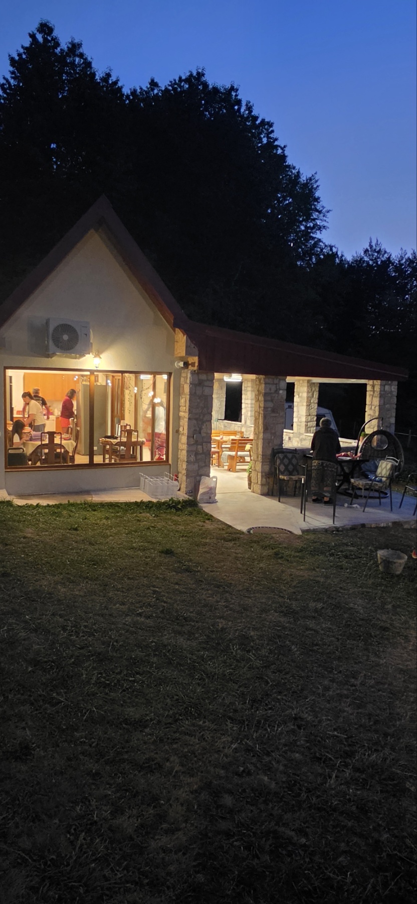 Mini restoran — eksterijer